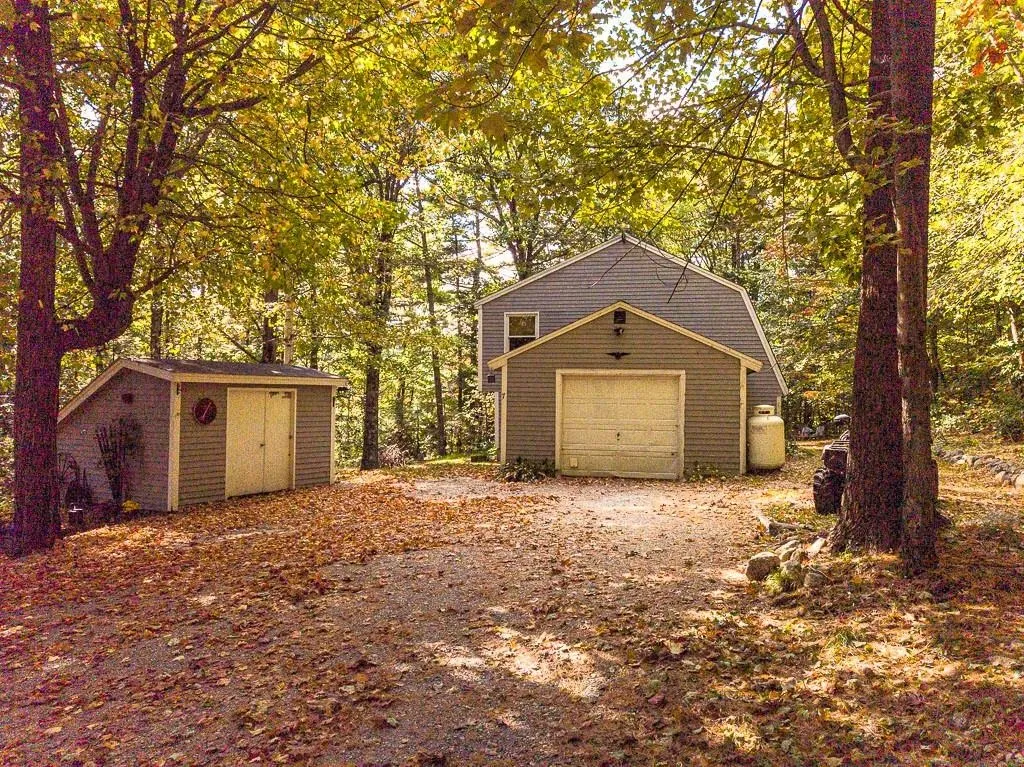 7 Birch Drive Bennington NH 03442