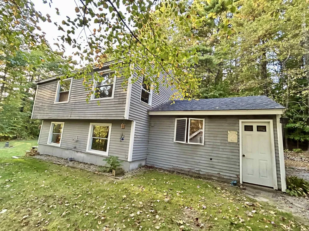 7 Birch Drive Bennington NH 03442