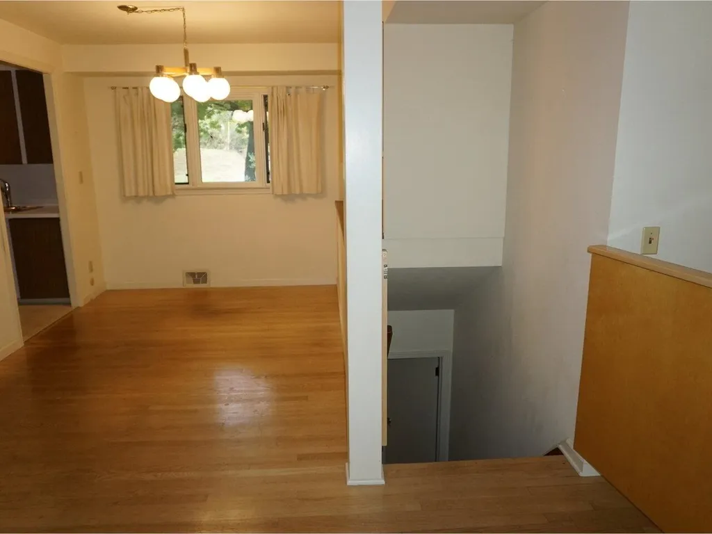 13 Deane Street South Burlington VT 05403