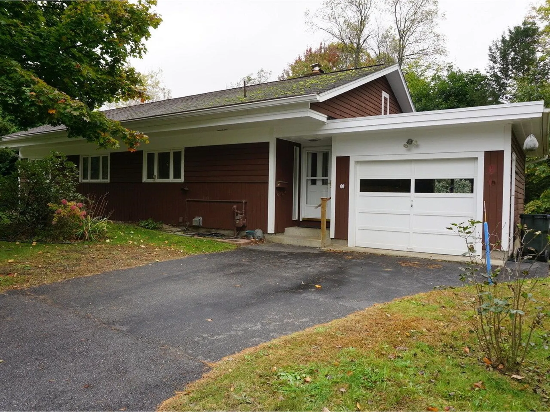 13 Deane Street South Burlington VT 05403