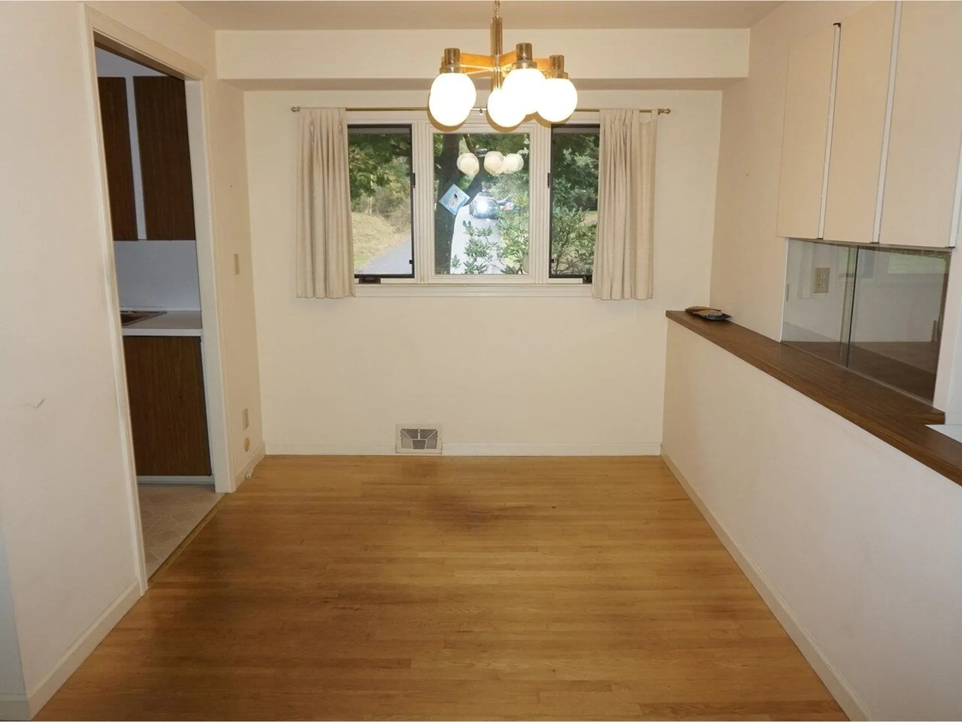 13 Deane Street South Burlington VT 05403