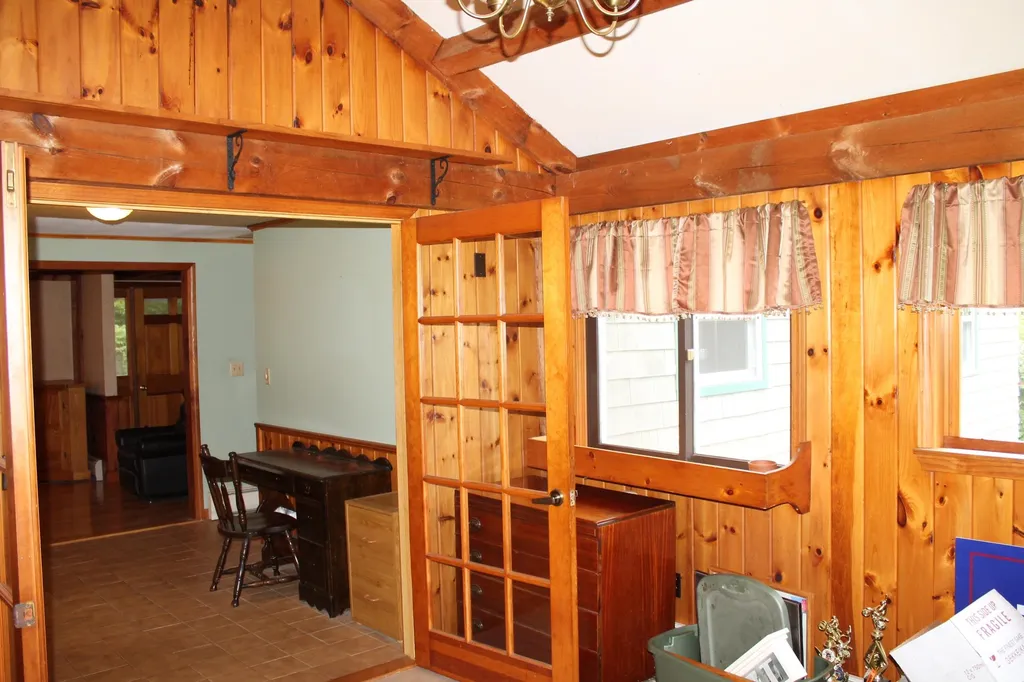 81 Saunders Hill Road New Boston NH 03070