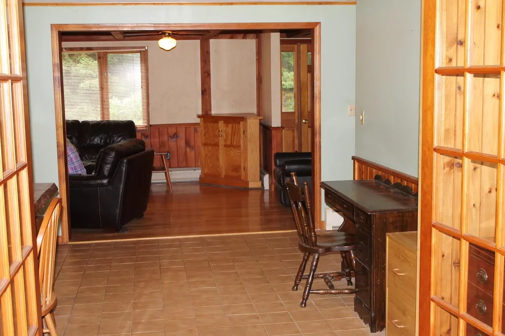 81 Saunders Hill Road New Boston NH 03070