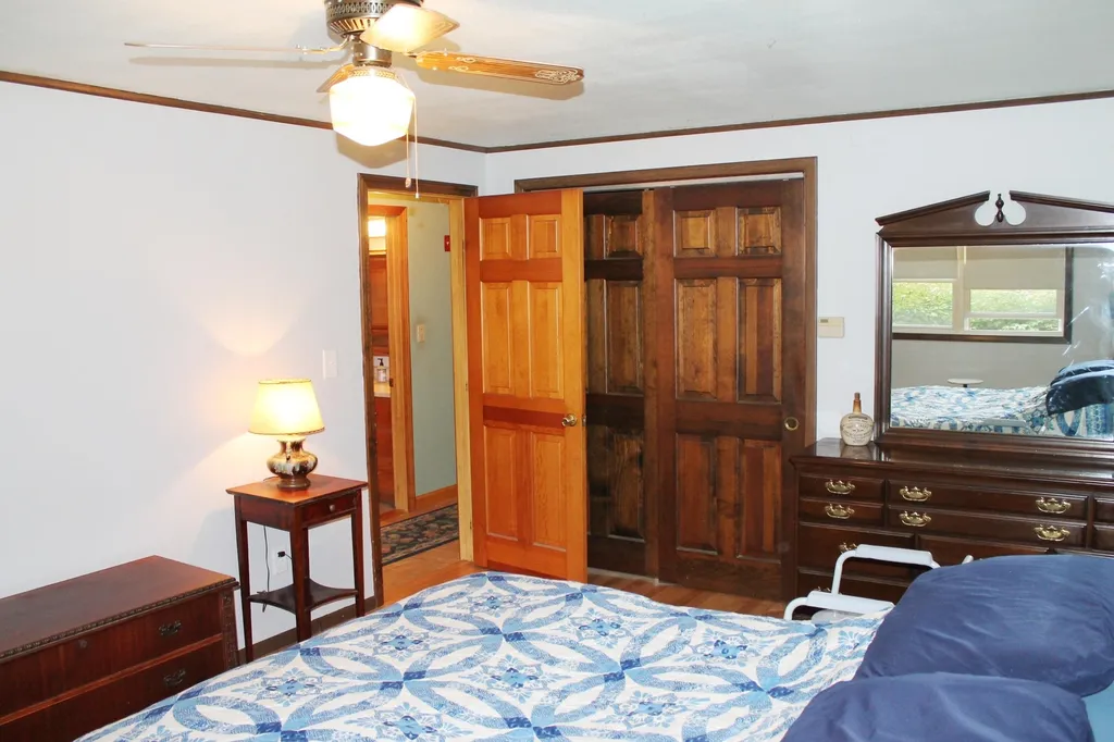 81 Saunders Hill Road New Boston NH 03070