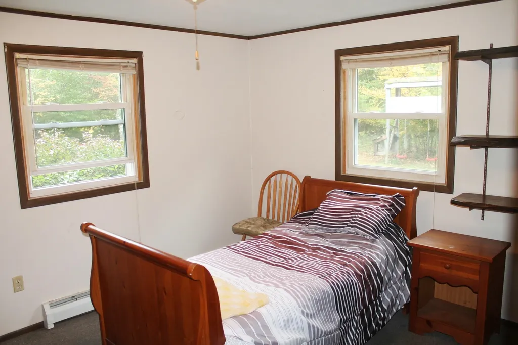 81 Saunders Hill Road New Boston NH 03070