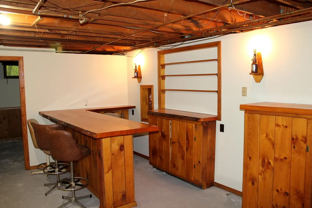 81 Saunders Hill Road New Boston NH 03070