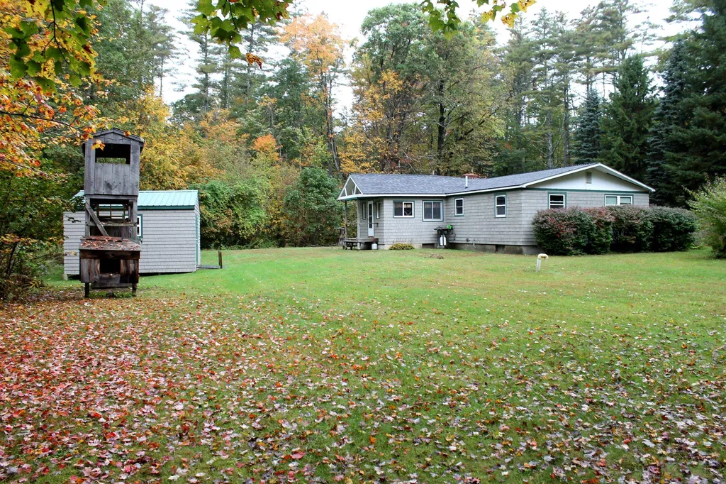 81 Saunders Hill Road New Boston NH 03070