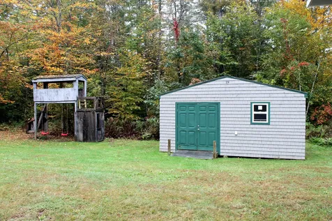 81 Saunders Hill Road New Boston NH 03070