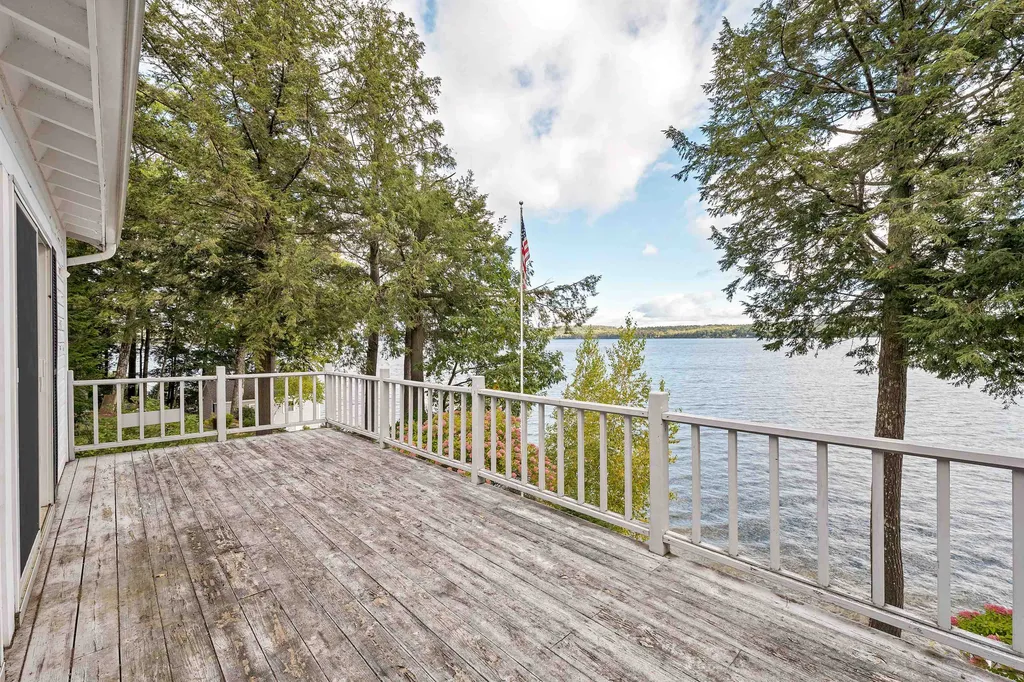 124 Gray Road Sanbornton NH 03269