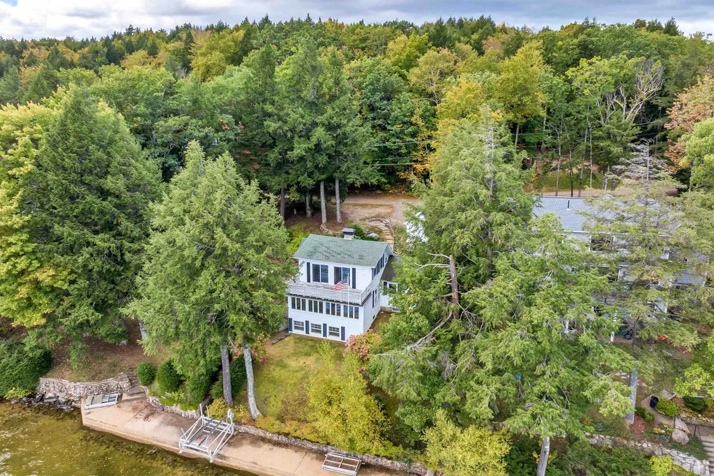 124 Gray Road Sanbornton NH 03269