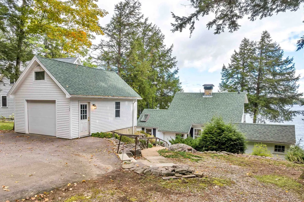 124 Gray Road Sanbornton NH 03269