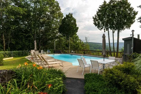463 Alden Partridge Road Hartford VT 05059