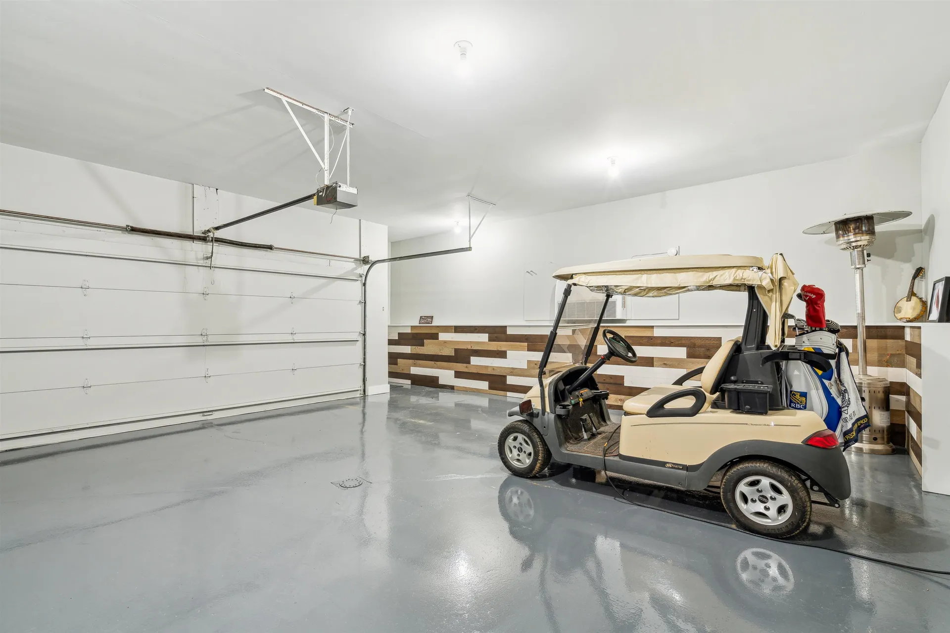 277 Rabbit Run Hartford VT 05001