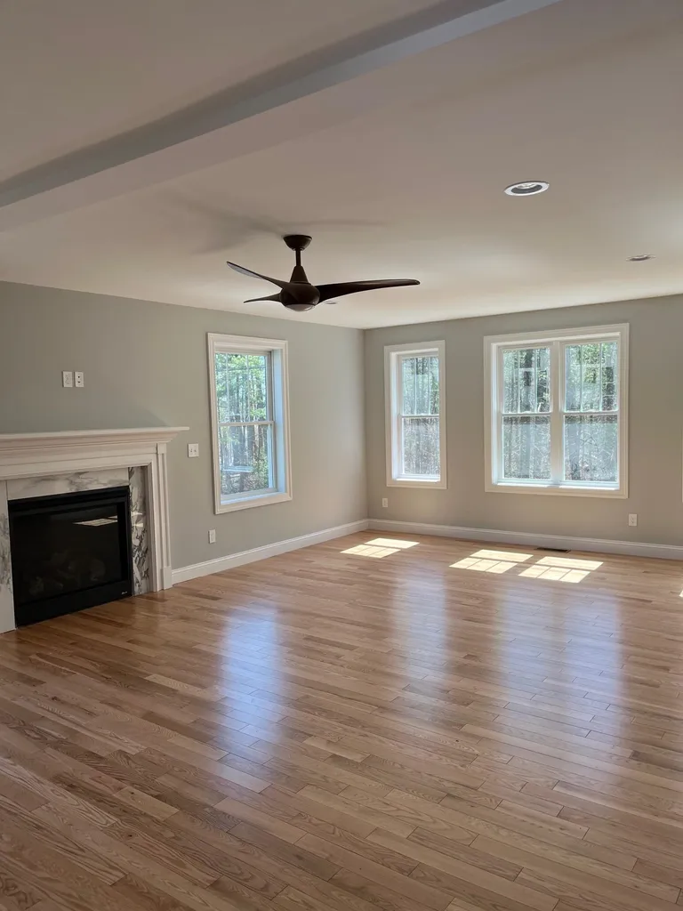 247 Lower Collins Street Seabrook NH 03874