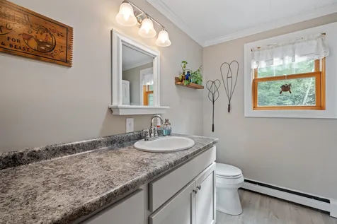 295 Horne Street Warner NH 03278