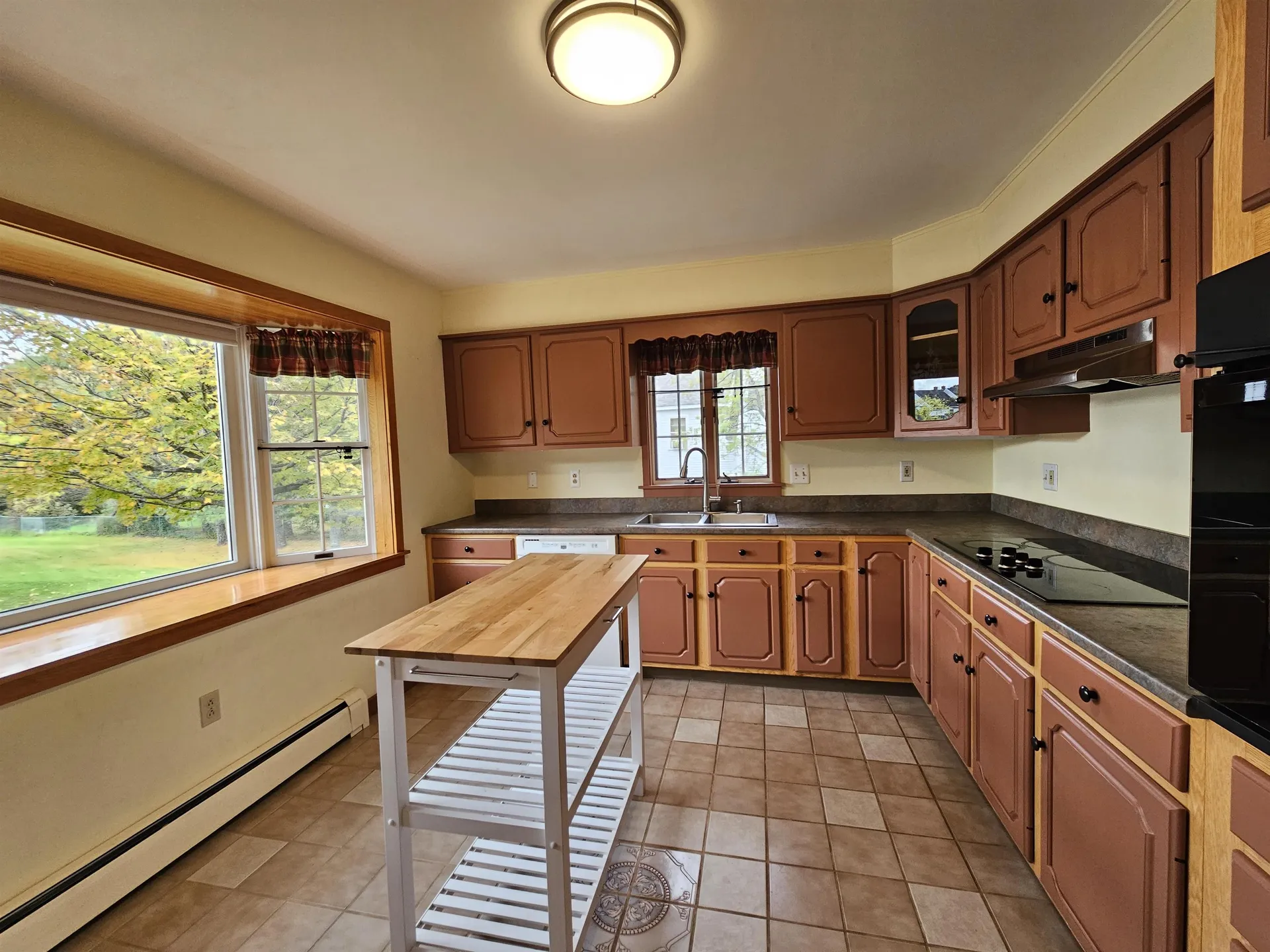 32 Twin Circles Middlebury VT 05753
