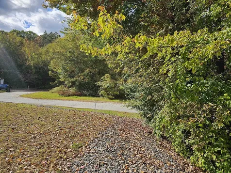 22 Atlas Place Derry NH 03038