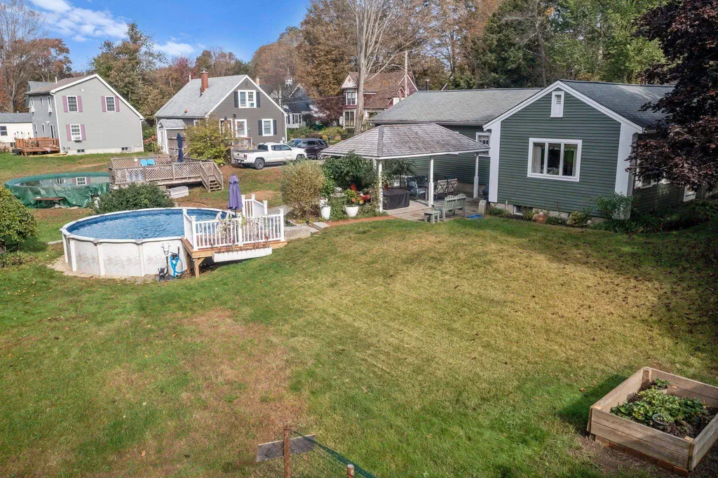 58 Franklin Street Rochester NH 03820