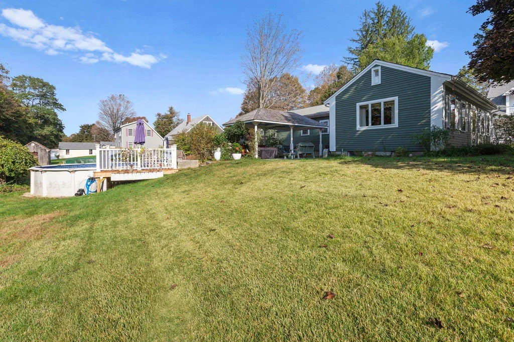 58 Franklin Street Rochester NH 03820