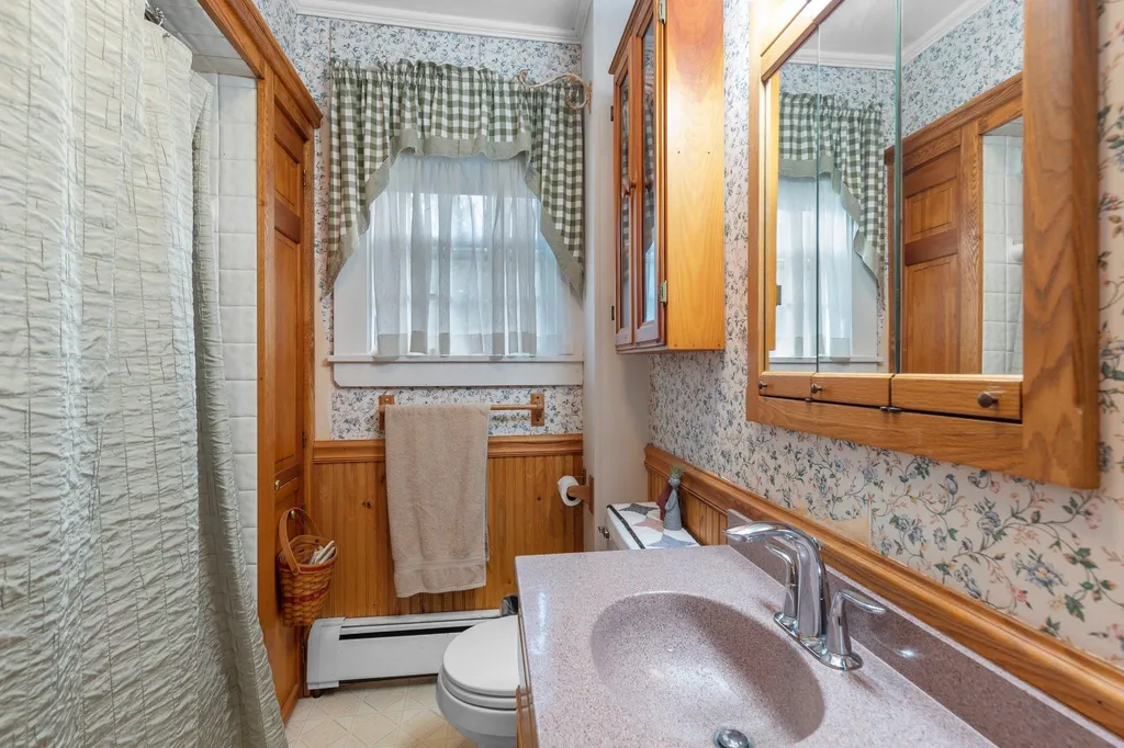 58 Franklin Street Rochester NH 03820