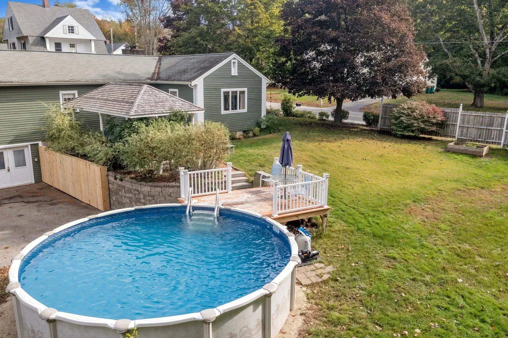 58 Franklin Street Rochester NH 03820