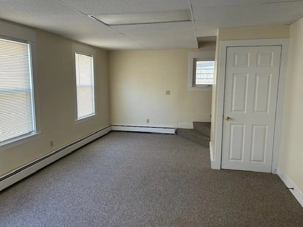 5 Cottage Street Gorham NH 03581