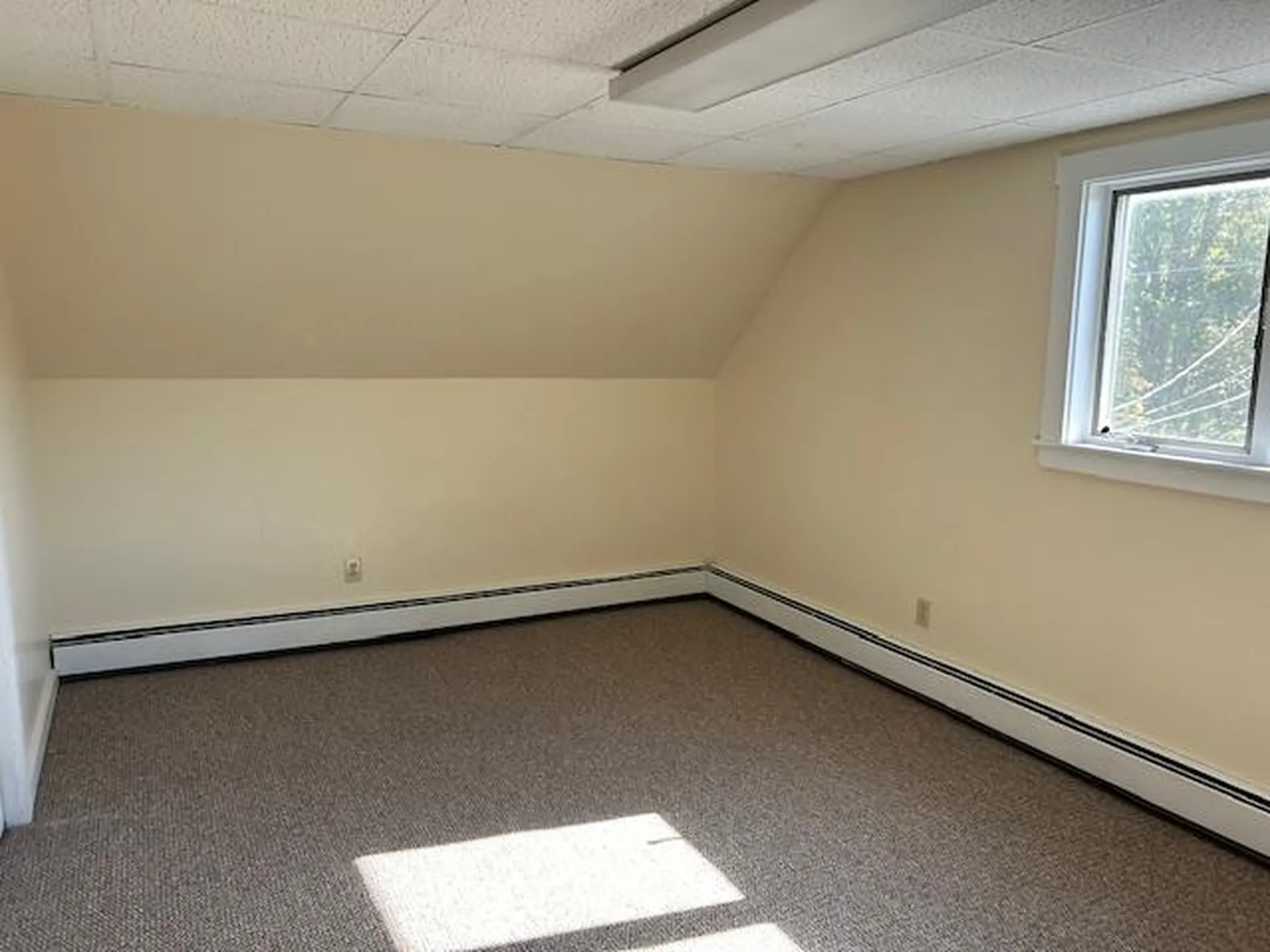 5 Cottage Street Gorham NH 03581