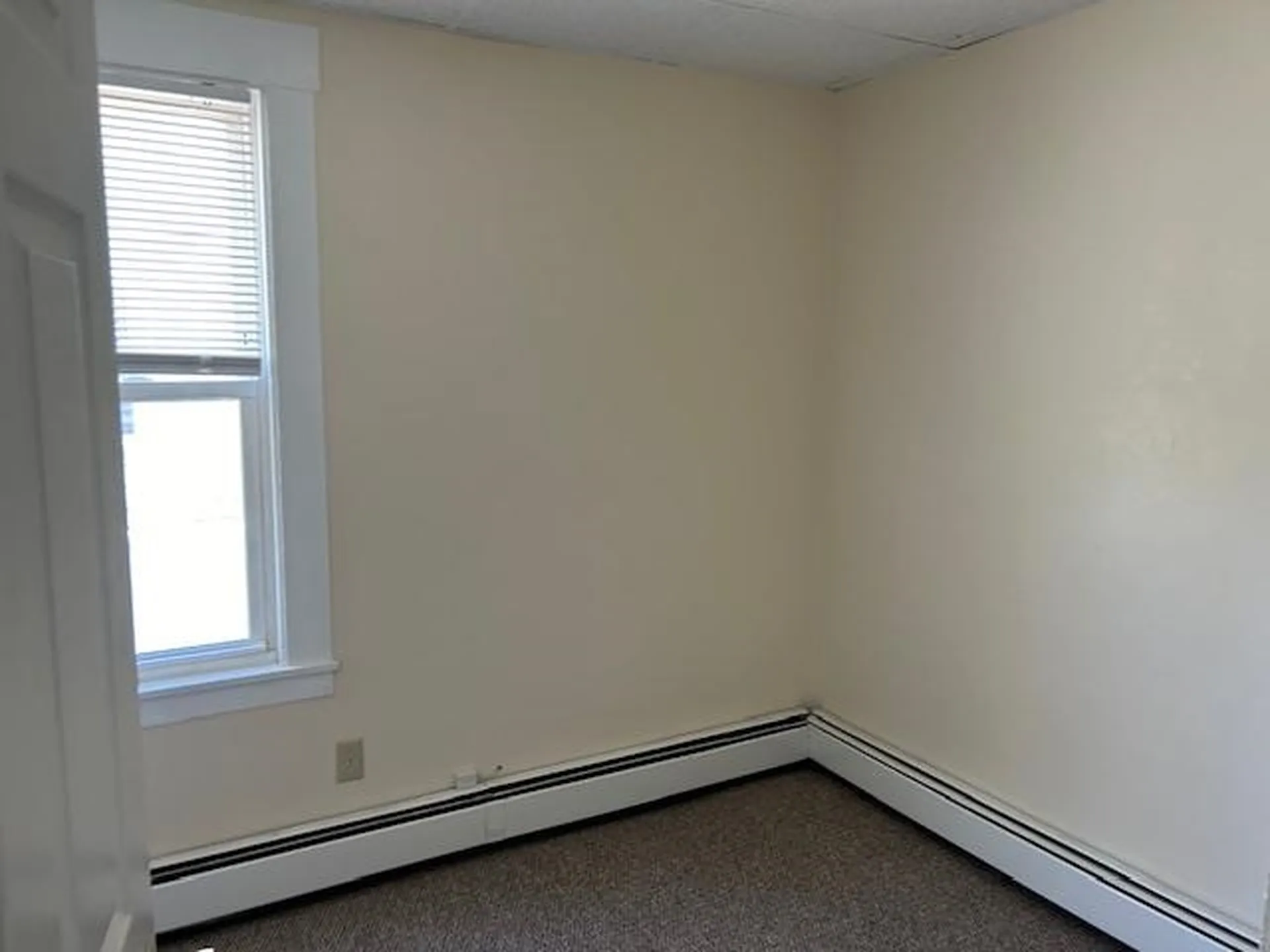 5 Cottage Street Gorham NH 03581