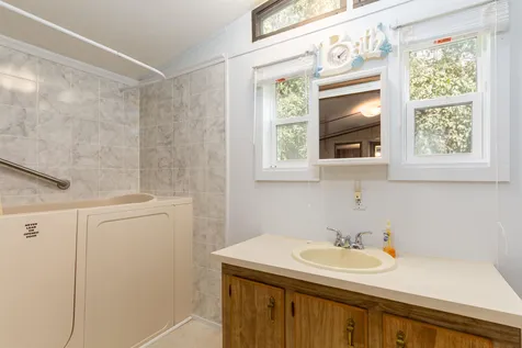 173 Shelburnewood Drive Shelburne VT 05482
