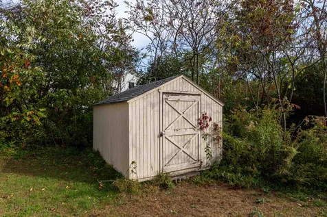 173 Shelburnewood Drive Shelburne VT 05482