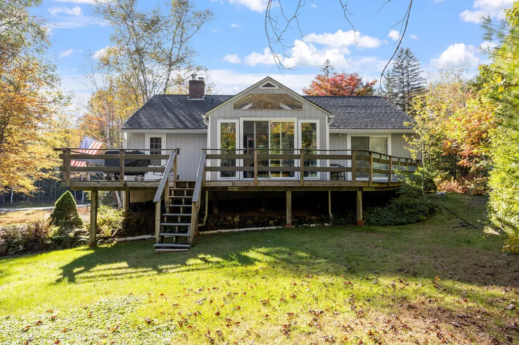 240 Maple Grove Lane Bristol NH 03222