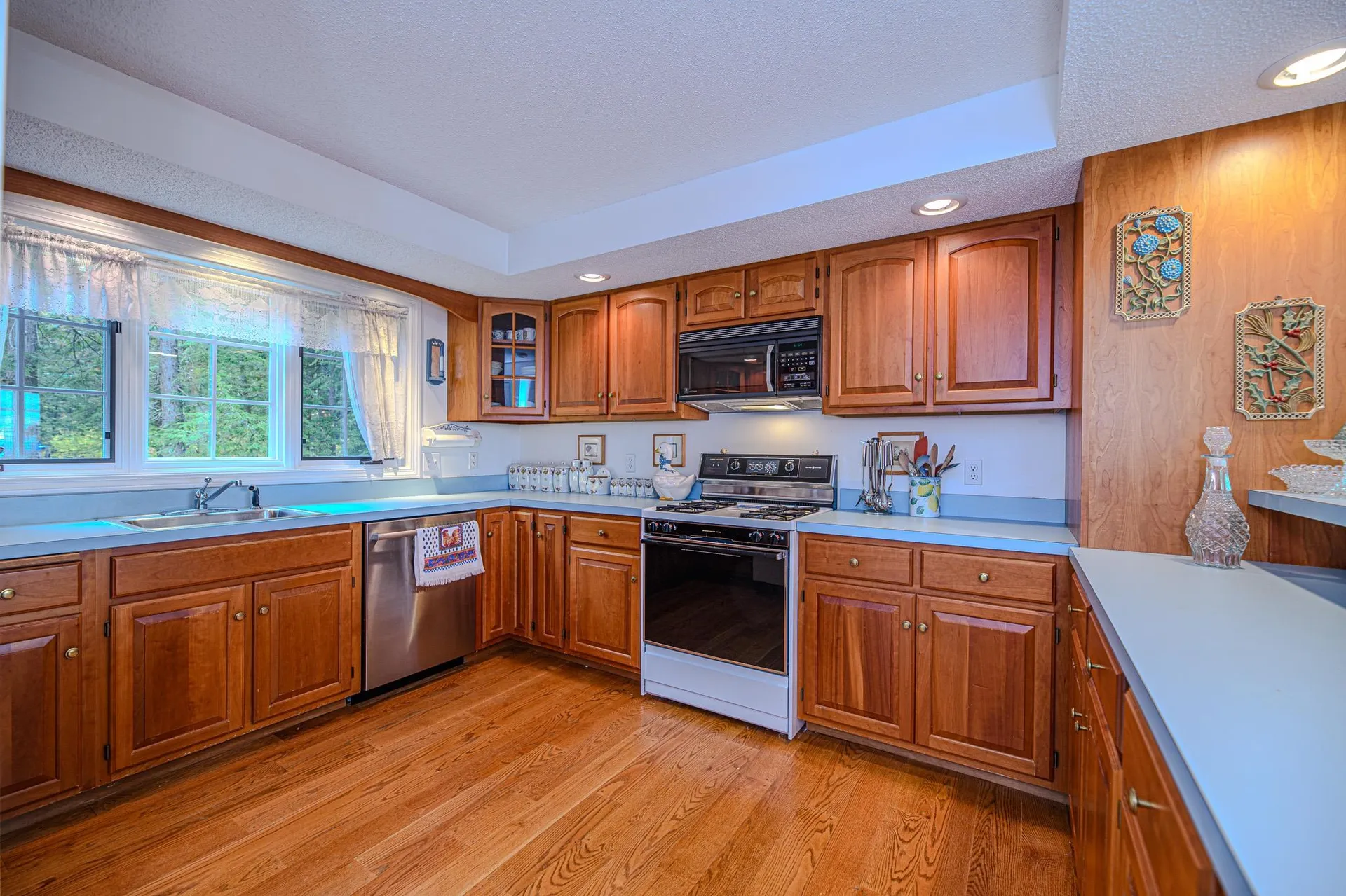 93 Wood Ridge Road Center Harbor NH 03226