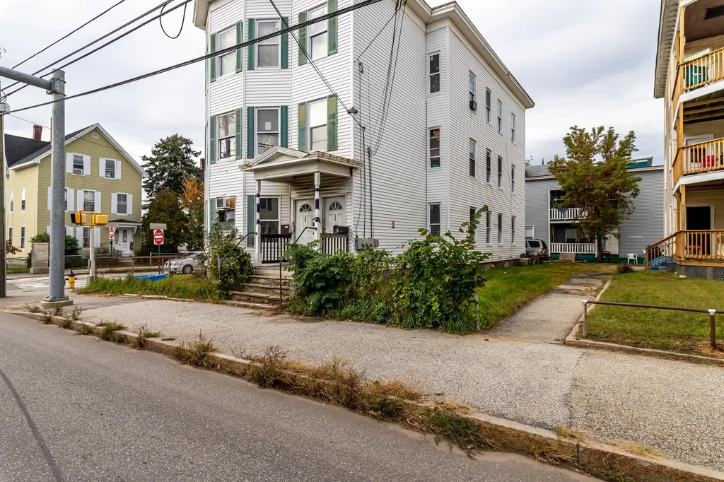 344 Maple Street Manchester NH 03103