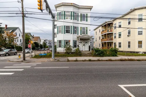 344 Maple Street Manchester NH 03103
