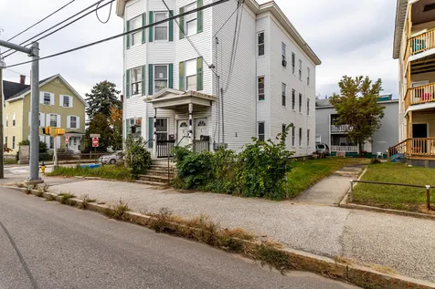 344 Maple Street Manchester NH 03103