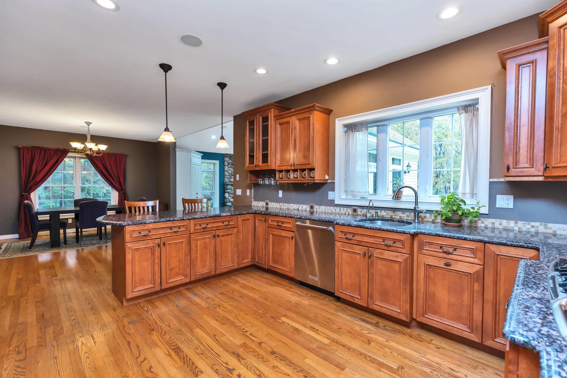 21 Pigeon Hill Road Brookline NH 03033
