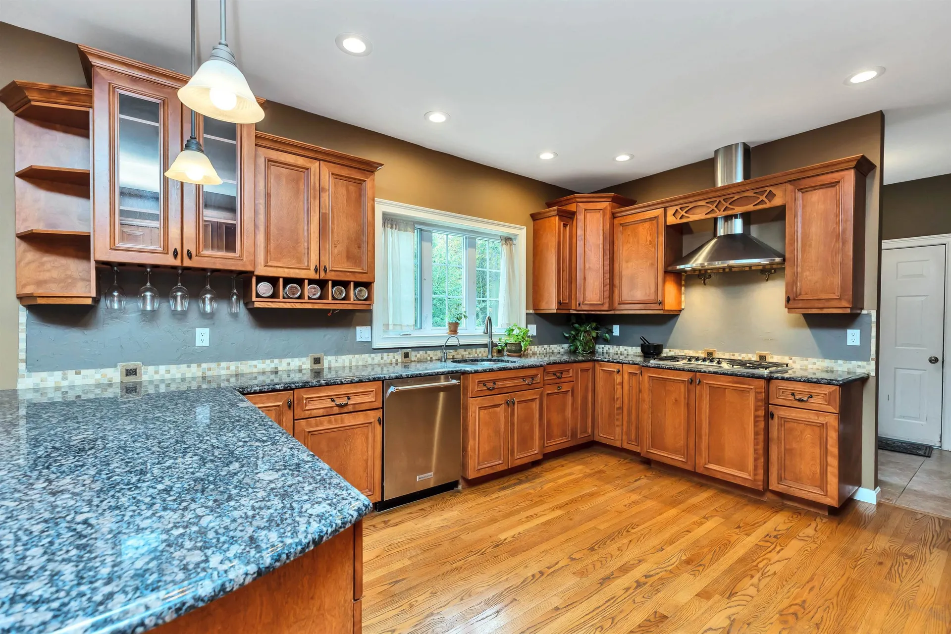 21 Pigeon Hill Road Brookline NH 03033