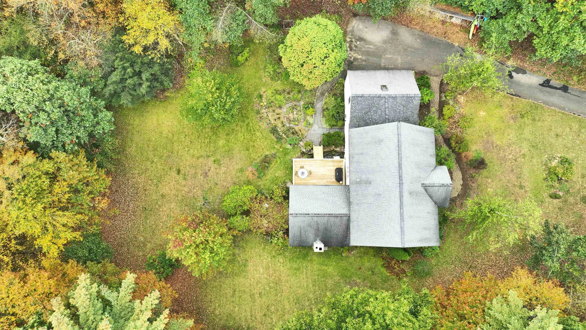 21 Pigeon Hill Road Brookline NH 03033