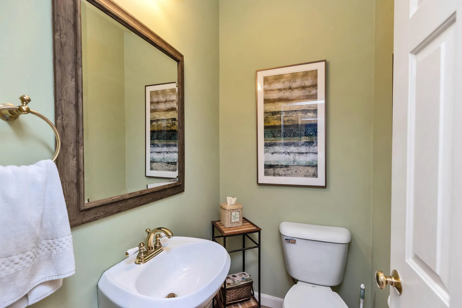 21 Pigeon Hill Road Brookline NH 03033