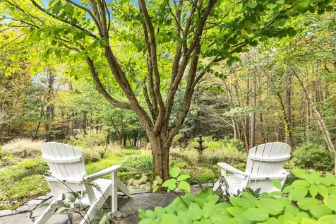 21 Pigeon Hill Road Brookline NH 03033