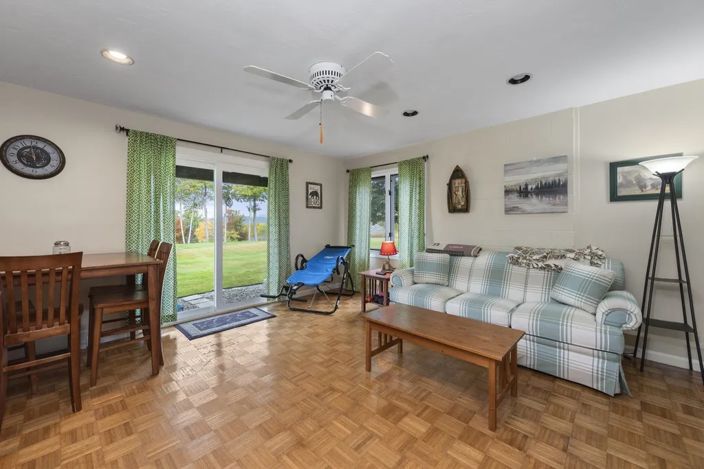 65 Pasquaney Lane Bridgewater NH 03222