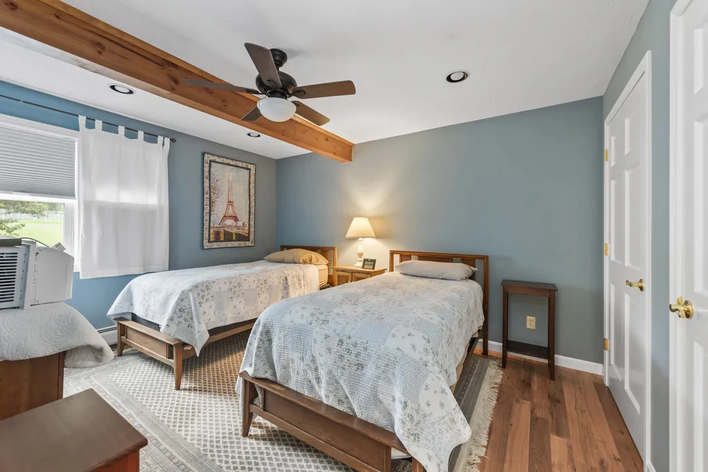 65 Pasquaney Lane Bridgewater NH 03222