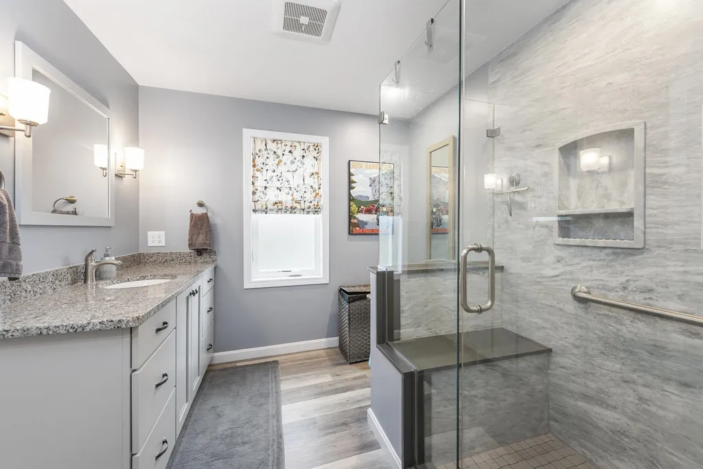 65 Pasquaney Lane Bridgewater NH 03222