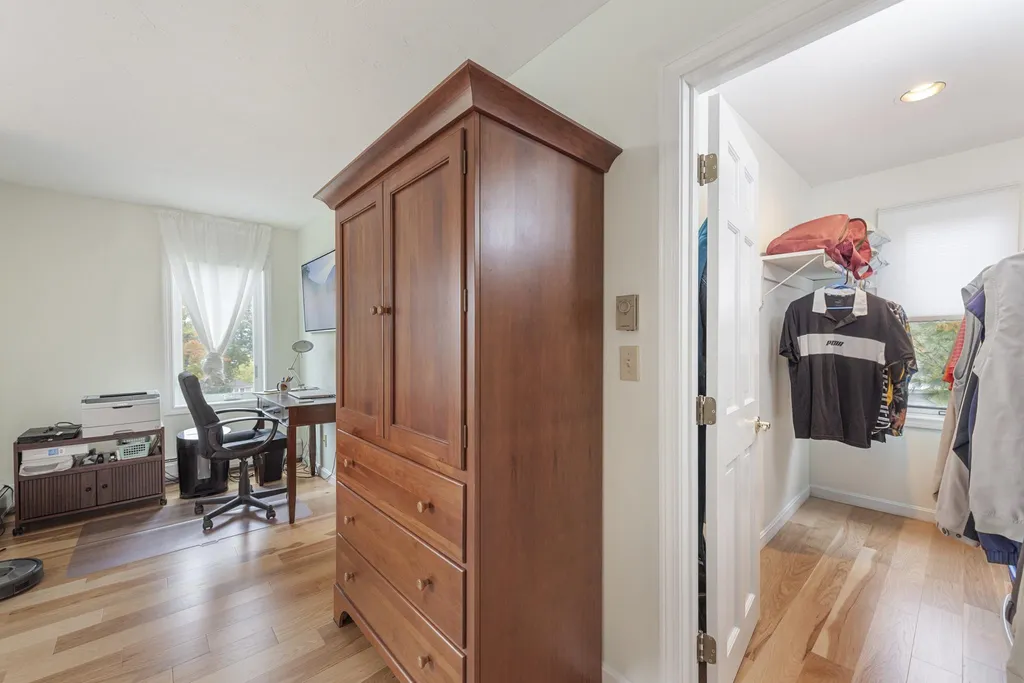 65 Pasquaney Lane Bridgewater NH 03222