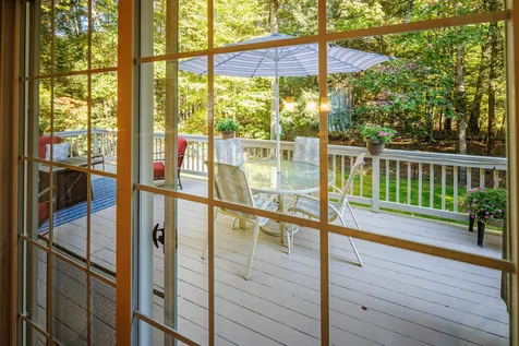 33 Quaker Lane Dover NH 03820