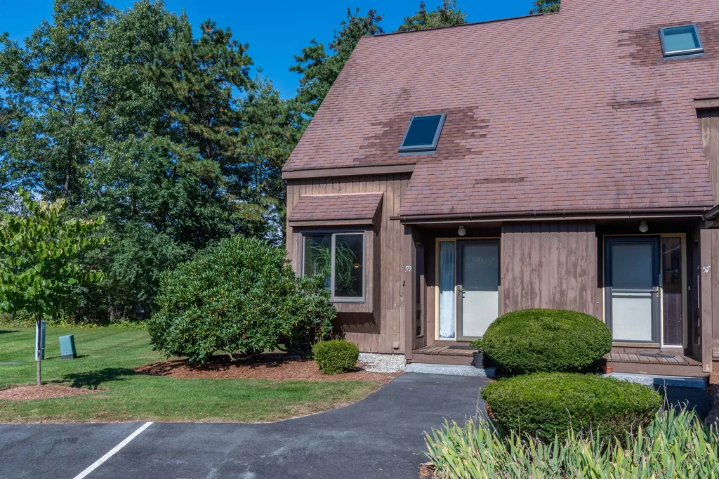 59 Spring Cove Road Nashua NH 03062