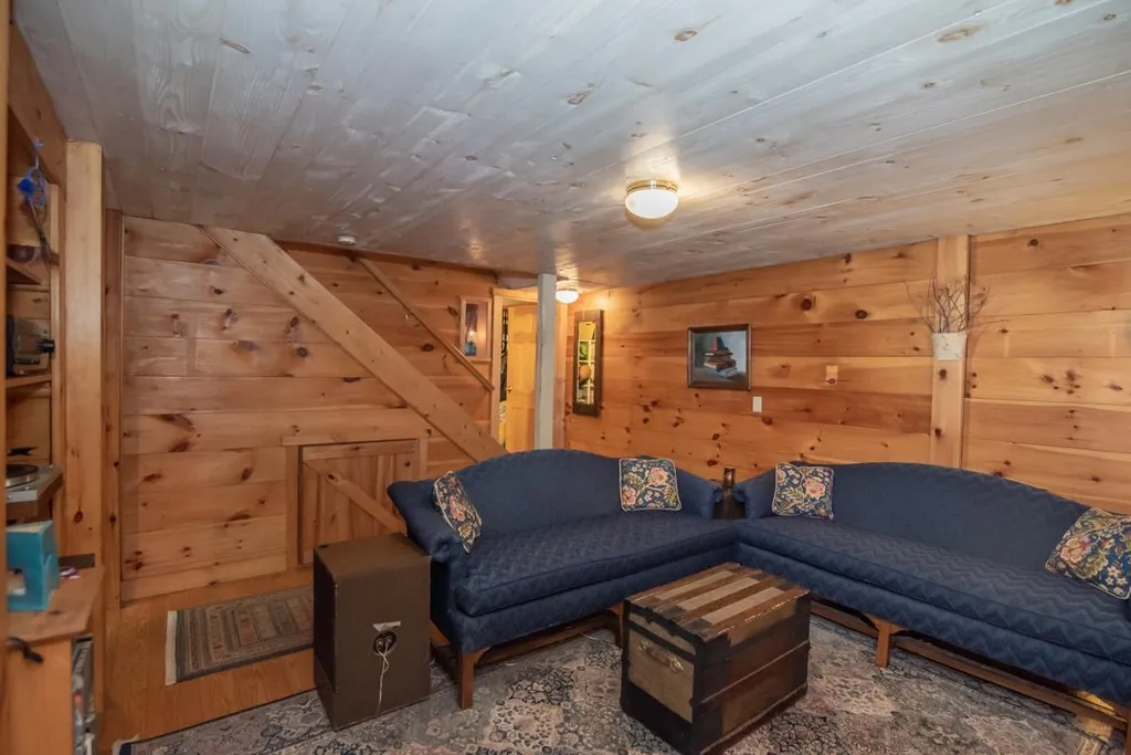 28 Jacob Lane Lee NH 03861