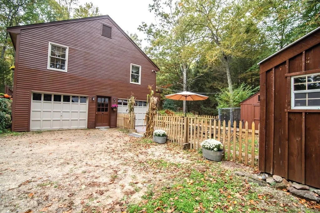 28 Jacob Lane Lee NH 03861