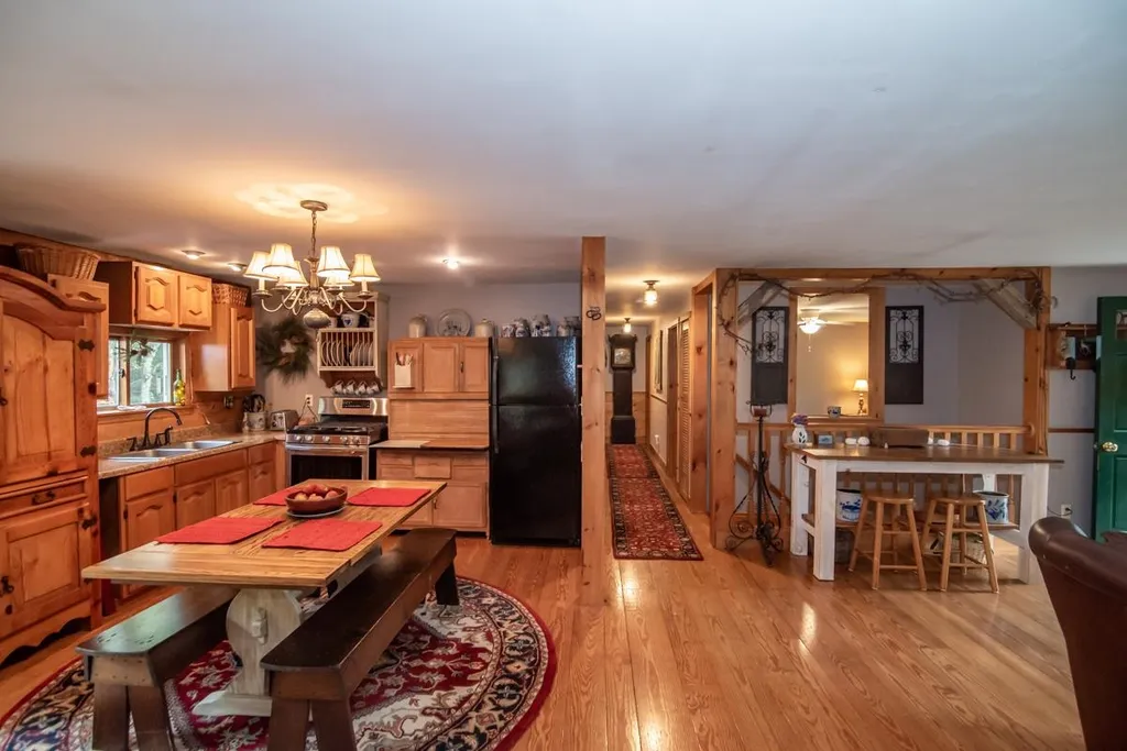 28 Jacob Lane Lee NH 03861