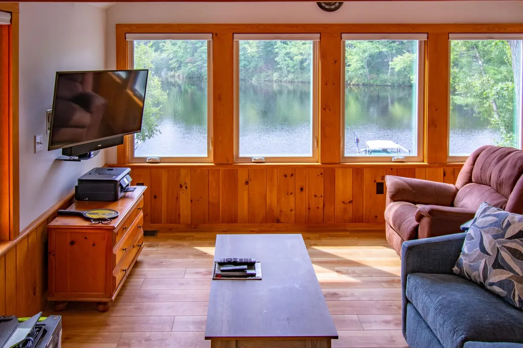 72 Ridge Road Ossipee NH 03814